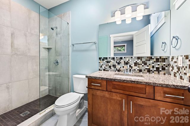 32 Florida Avenue, Asheville, NC 28806
