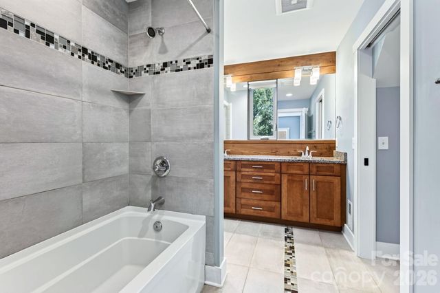 32 Florida Avenue, Asheville, NC 28806