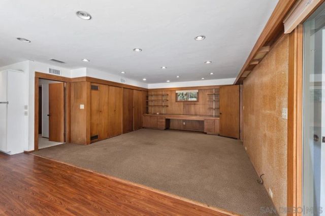 2615 Ellentown Rd, La Jolla, CA 92037