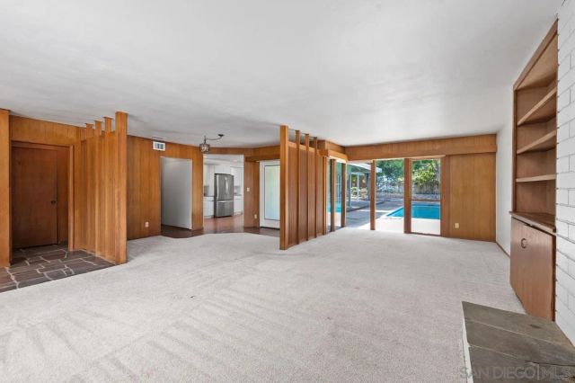 2615 Ellentown Rd, La Jolla, CA 92037