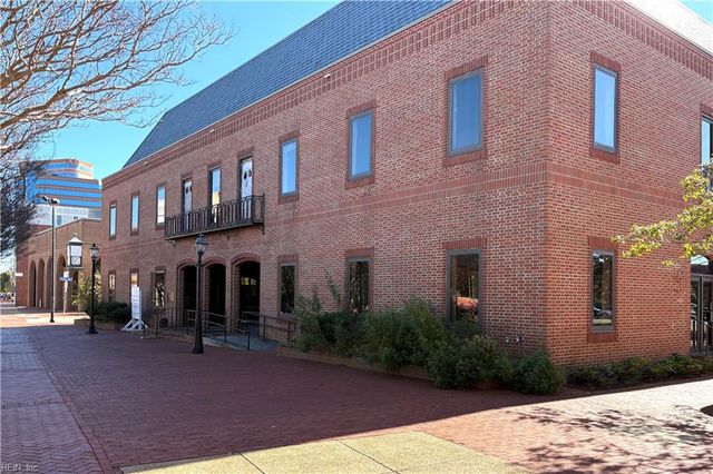 1 W Queen ST, Hampton, VA 23669