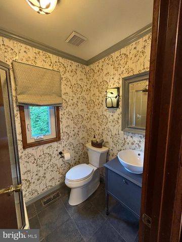 146 BELMONT AVE, Norristown, PA 19403