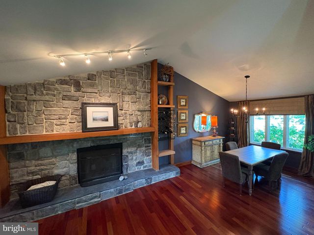 146 BELMONT AVE, Norristown, PA 19403
