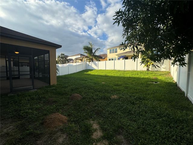 1077 THUNDERHEAD LANE, Minneola, FL 34715