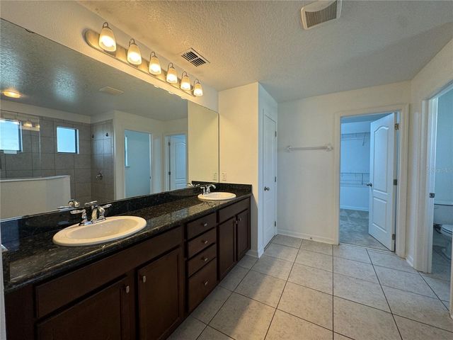 1077 THUNDERHEAD LANE, Minneola, FL 34715