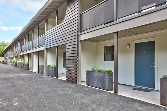 924 E 51st ST 108, Austin, TX 78751