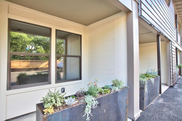 924 E 51st ST 108, Austin, TX 78751