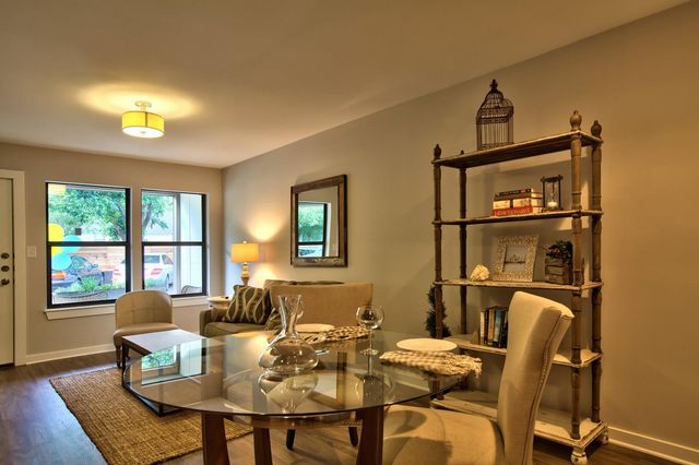 924 E 51st ST 108, Austin, TX 78751