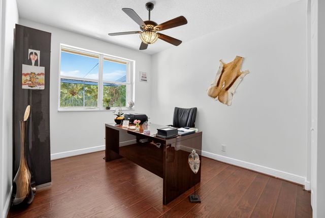 12480 NW 62nd Ct, Coral Springs, FL 33076