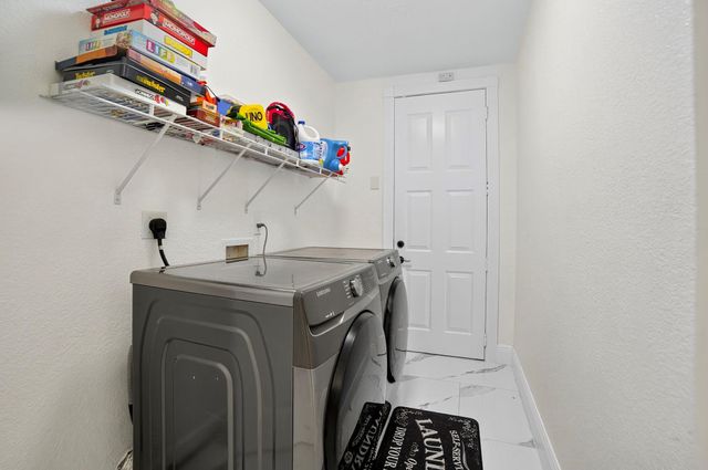 12480 NW 62nd Ct, Coral Springs, FL 33076