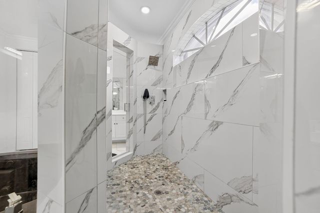 12480 NW 62nd Ct, Coral Springs, FL 33076