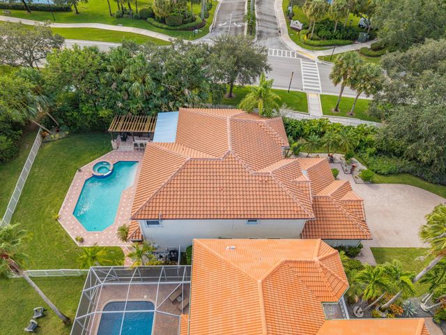 12480 NW 62nd Ct, Coral Springs, FL 33076