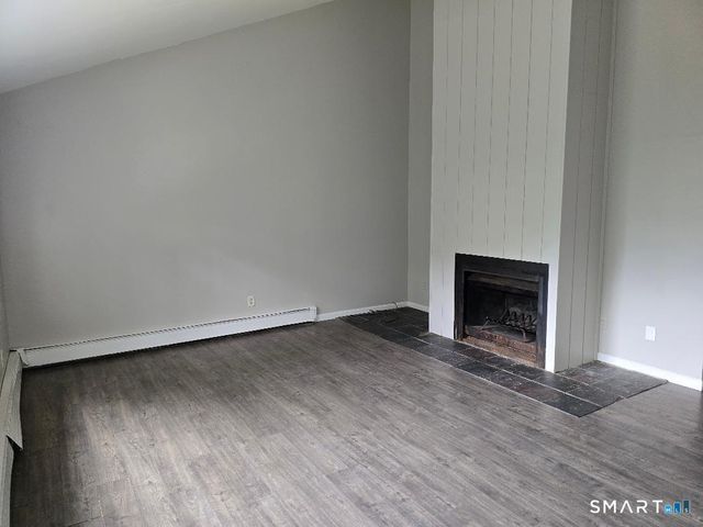 44 Armand Drive E, Waterbury, CT 06708