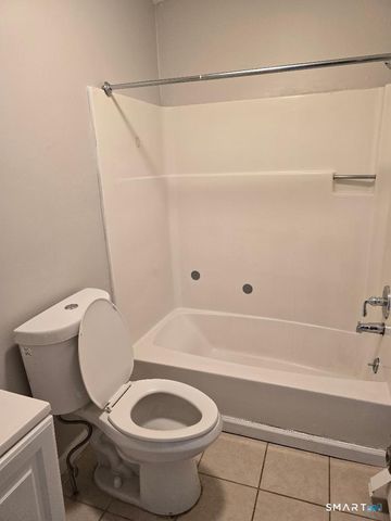 44 Armand Drive E, Waterbury, CT 06708