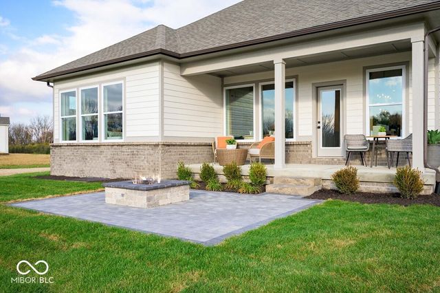 12045 Gray Ghost Way, Fishers, IN 46040