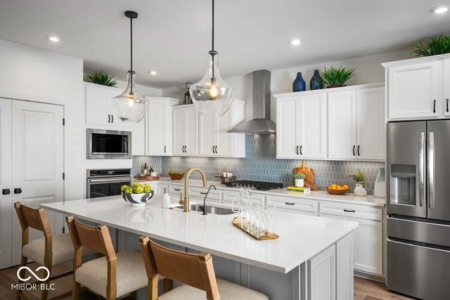 12045 Gray Ghost Way, Fishers, IN 46040