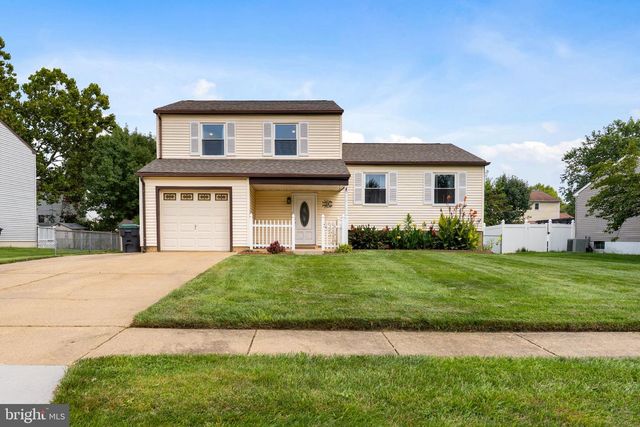 13 E WEALD AVE E, Bear, DE 19701