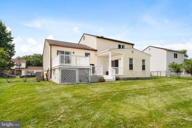 13 E WEALD AVE E, Bear, DE 19701