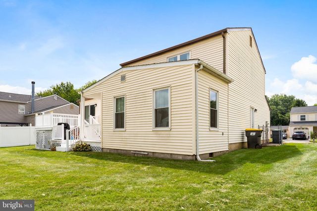 13 E WEALD AVE E, Bear, DE 19701