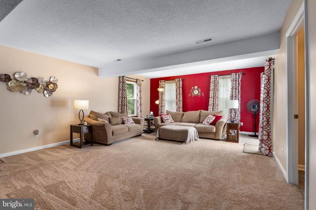 13 E WEALD AVE E, Bear, DE 19701