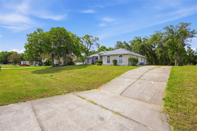 5801 SW 115TH STREET ROAD, Ocala, FL 34476