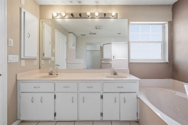 5801 SW 115TH STREET ROAD, Ocala, FL 34476