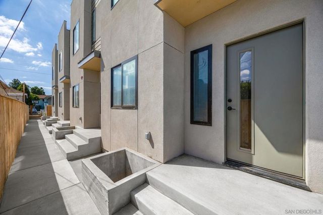 3164 L St, San Diego, CA 92102