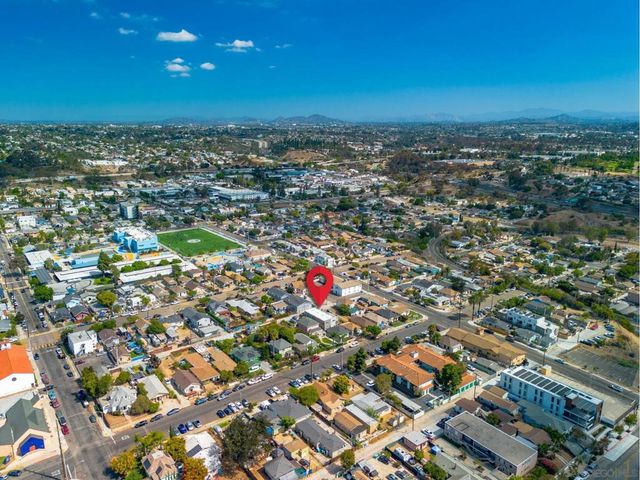 3164 L St, San Diego, CA 92102