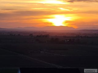 5795 N Enos Dr, Idaho Falls, ID 83401