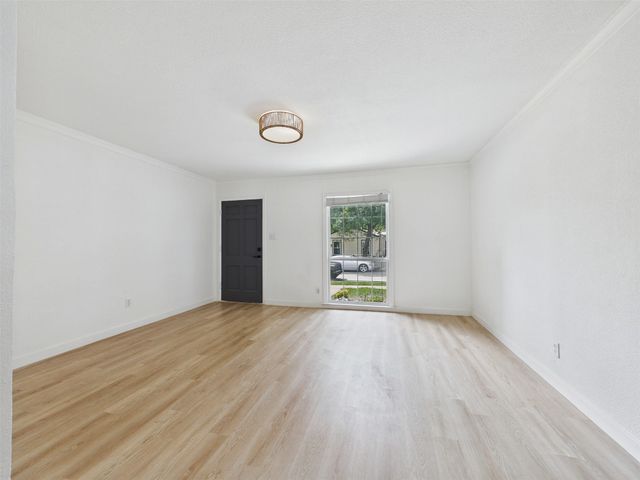 845 Dent Street, Garland, TX 75040