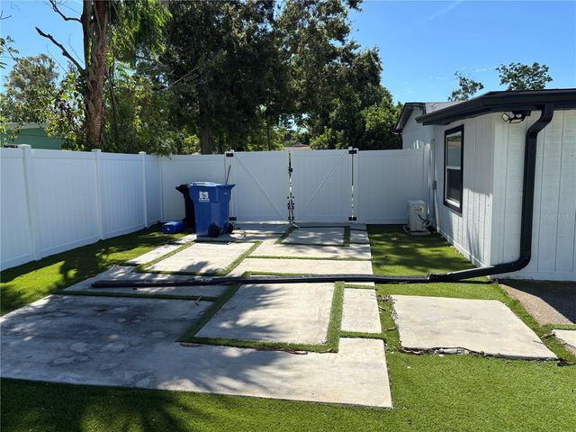 3983 MARLIN DRIVE SE, St Petersburg, FL 33705