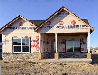 2111 Loop Island Way, New Albany, IN 47150