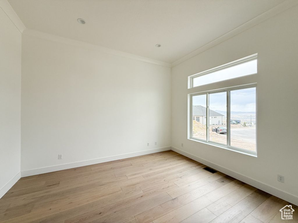 Image 2 of property listing at 4306 N CORTONA LN #312, Lehi, UT 84048