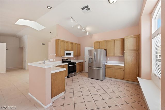 511 Castle Stone Court, Las Vegas, NV 89123