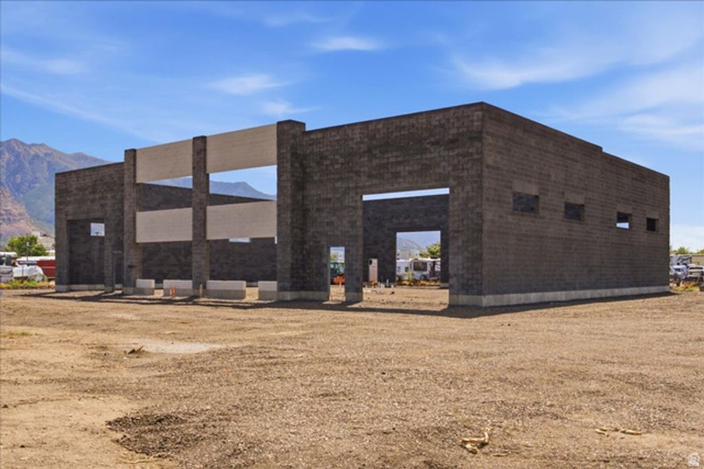 227 W 14TH, Ogden, UT 84404 — exterior