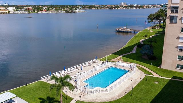 1847 SHORE DRIVE S 202, South Pasadena, FL 33707