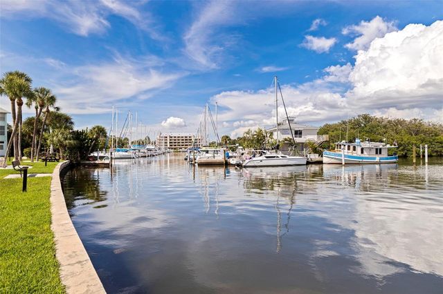 1847 SHORE DRIVE S 202, South Pasadena, FL 33707