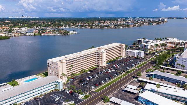 1847 SHORE DRIVE S 202, South Pasadena, FL 33707