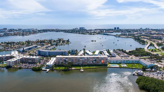 1847 SHORE DRIVE S 202, South Pasadena, FL 33707