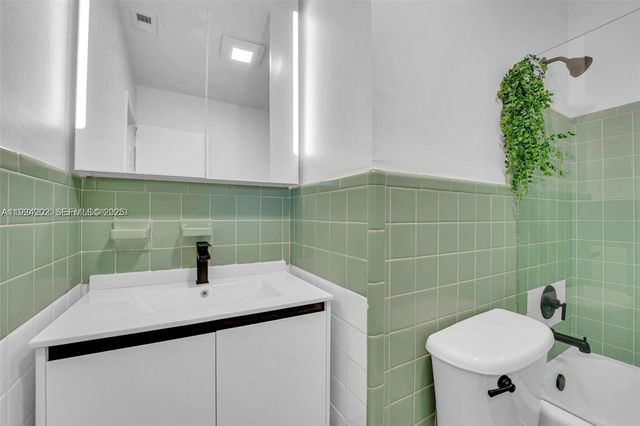 1514 Liberty St 0, Hollywood, FL 33020