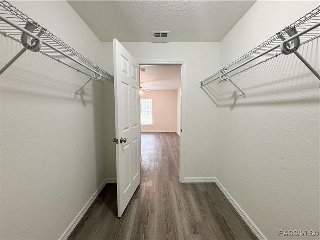 18925 SW 47th Street, Dunnellon, FL 34432