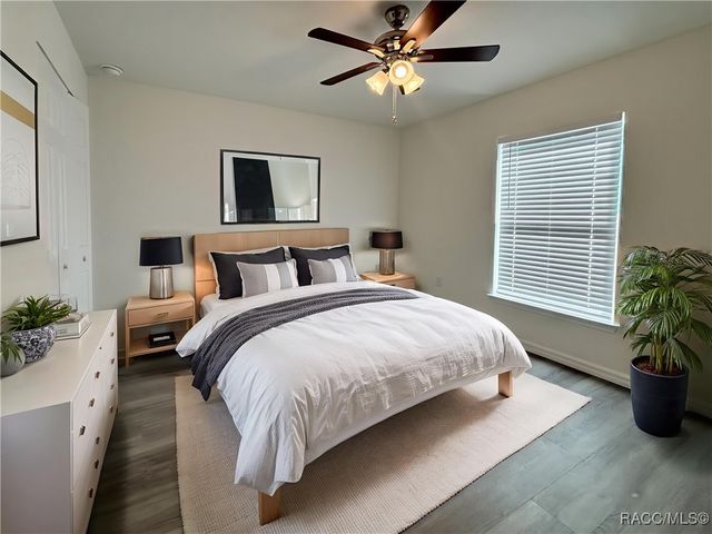 18925 SW 47th Street, Dunnellon, FL 34432