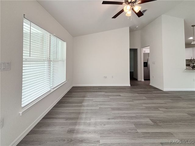 18925 SW 47th Street, Dunnellon, FL 34432