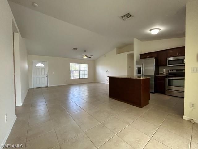 2712 SW 11th PL, Cape Coral, FL 33914