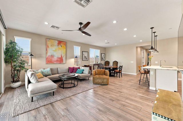 13425 W CRIMSON Terrace, Peoria, AZ 85383