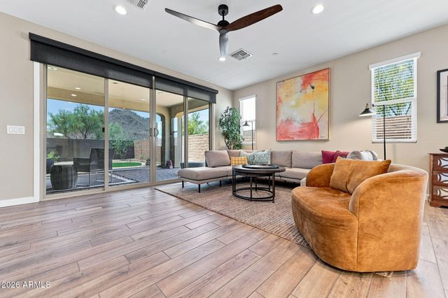 13425 W CRIMSON Terrace, Peoria, AZ 85383