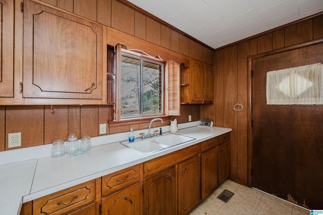 281 SHADY WAY LANE, Jasper, AL 35504