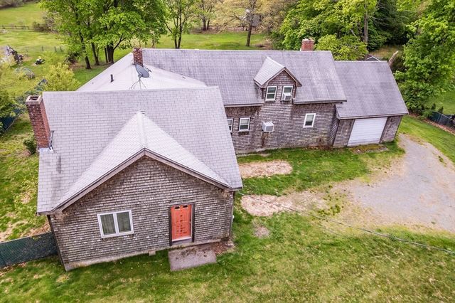 108 Foundry St, Easton, MA 02334