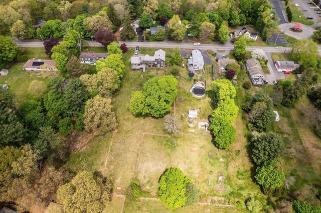 108 Foundry St, Easton, MA 02334