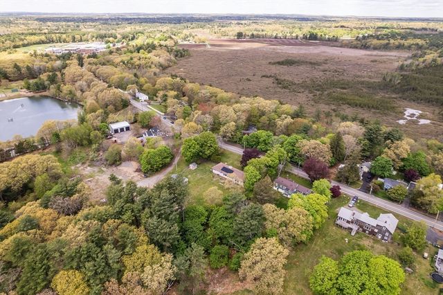 108 Foundry St, Easton, MA 02334